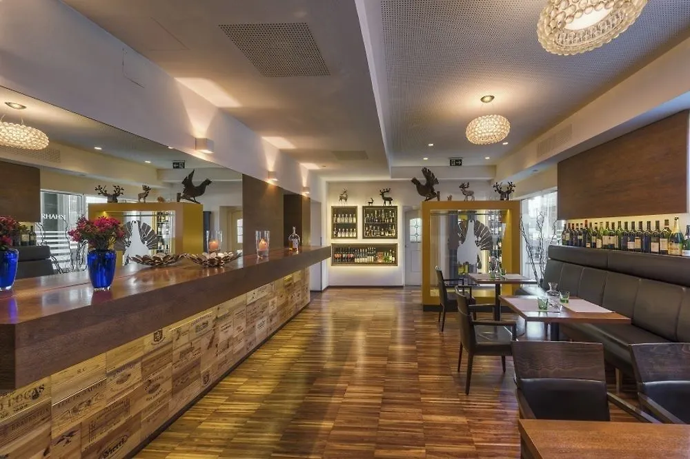 Hotel Restaurant Auerhahn Salzburg 3*,  Austria